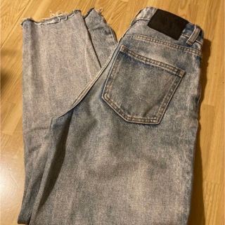 ザラ(ZARA)の即購入可！ZARA マムフィットデニム 32(デニム/ジーンズ)