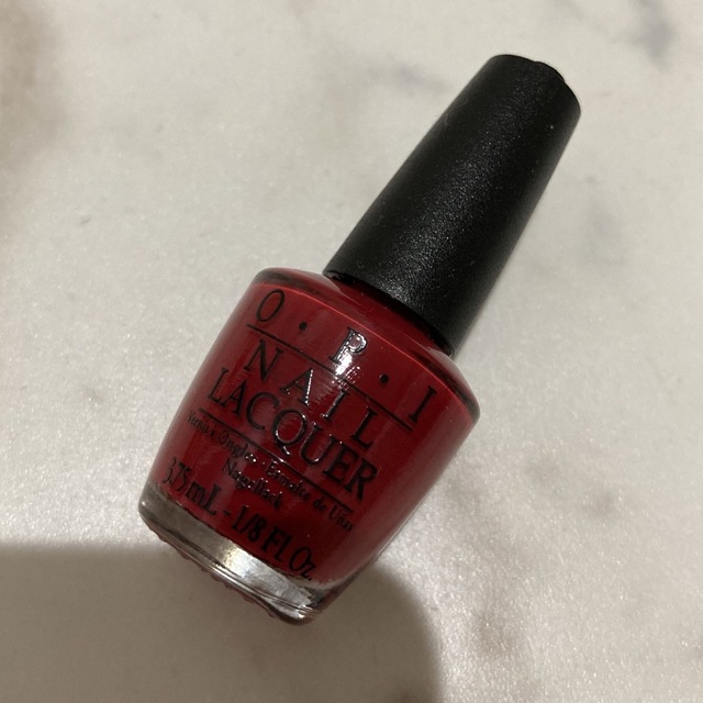 opi ネイルラッカー　ワインレッド　ボルドー　3.75ml コスメ/美容のネイル(マニキュア)の商品写真