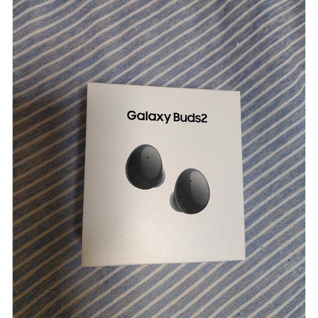 カナル型色Samsung Galaxy buds 2  ノイズキャンセリングイヤホン