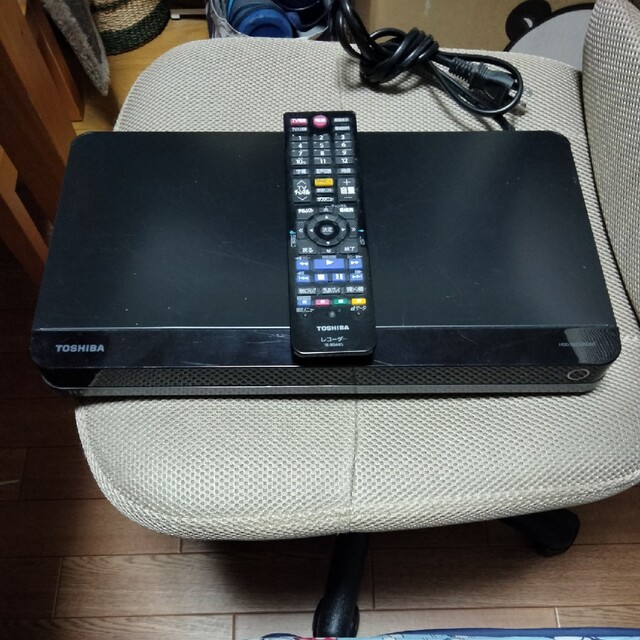 REGZAサーバー D-M430 タイムシフトマシン 地デジを6ch同時録画 REGZAサーバー D-M430 タイムシフトマシン 地デジを6ch同時録画