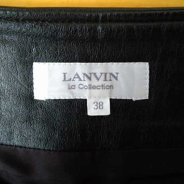 LANVIN COLLECTION(ランバンコレクション)の（5/19終了）フェイクレザー ランバンラコレクション スカート 38 ブラック レディースのスカート(その他)の商品写真