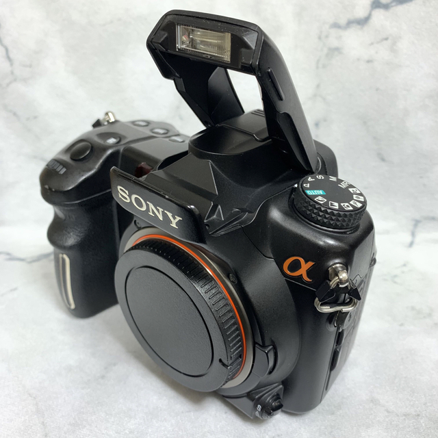 SONY(ソニー)のSONY DSLR-A700（α700）デジタル一眼レフ スマホ/家電/カメラのカメラ(デジタル一眼)の商品写真