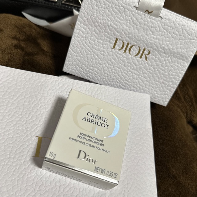 Dior(ディオール)のDior／新品未使用 クレームアブリコ(ネイルクリーム) コスメ/美容のネイル(ネイルケア)の商品写真