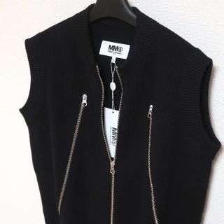 新品 MM6 メゾンマルジェラ 八の字 黒 リブ ニット ベスト 男女兼用