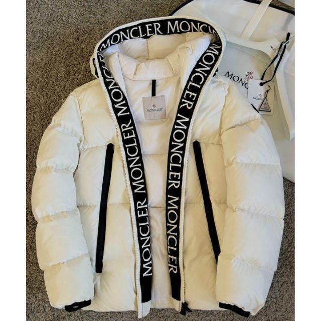 海外最新 MONCLER - サイズ1 モンクレール モンクラ ホワイト ダウン