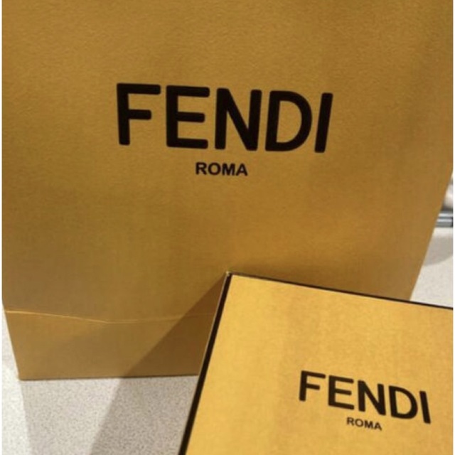 FENDI ダブルリング　ピアス　正規品　美品