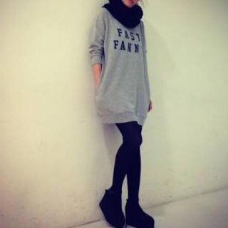 マウジー(moussy)の【大特価】春まで使える♡大人気moussy トレーナーワンピ グレー(ひざ丈ワンピース)