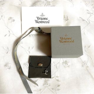 ヴィヴィアンウエストウッド(Vivienne Westwood)のVivienneWestwood ヴィヴィアン オーブピアス シルバー(ピアス)