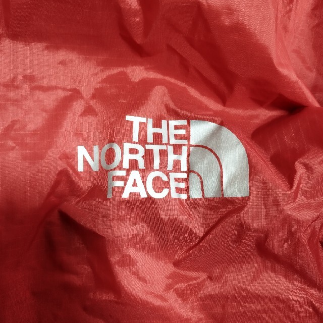 THE NORTH FACE(ザノースフェイス)のノースフェイスリュックカバー レディースのバッグ(リュック/バックパック)の商品写真