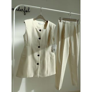 CELFORD - セルフォード ペプラムセットアップ 38の通販|ラクマ