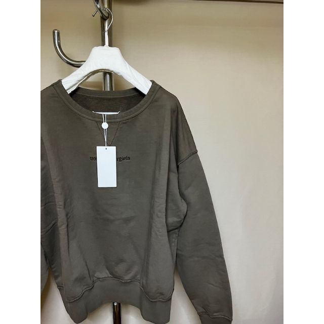 Maison Martin Margiela(マルタンマルジェラ)の新品 22aw XL マルジェラ 反転ロゴ スウェット 茶色 4072 メンズのトップス(スウェット)の商品写真