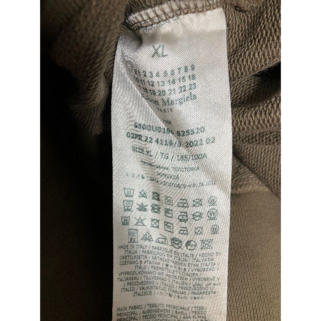 Maison Martin Margiela(マルタンマルジェラ)の新品 22aw XL マルジェラ 反転ロゴ スウェット 茶色 4072 メンズのトップス(スウェット)の商品写真