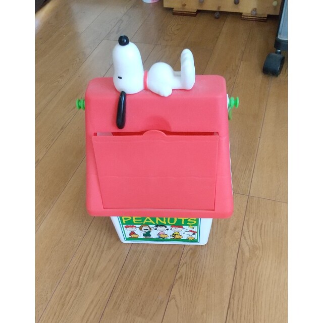 SNOOPY(スヌーピー)のスヌーピー ボックス エンタメ/ホビーのおもちゃ/ぬいぐるみ(キャラクターグッズ)の商品写真