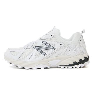 ニューバランス(New Balance)のNEW BALANCE ニューバランス シューズ 靴 スニーカー 22秋冬 ホワイト 白24.5cm ローカット フラット レースアップ ロゴ メッシュ ML610TBA スポーツ スポーティ カジュアル 運動靴 ベーシック モノトーン 歩きやすい 【レディース】【中古】【K3593】(スニーカー)