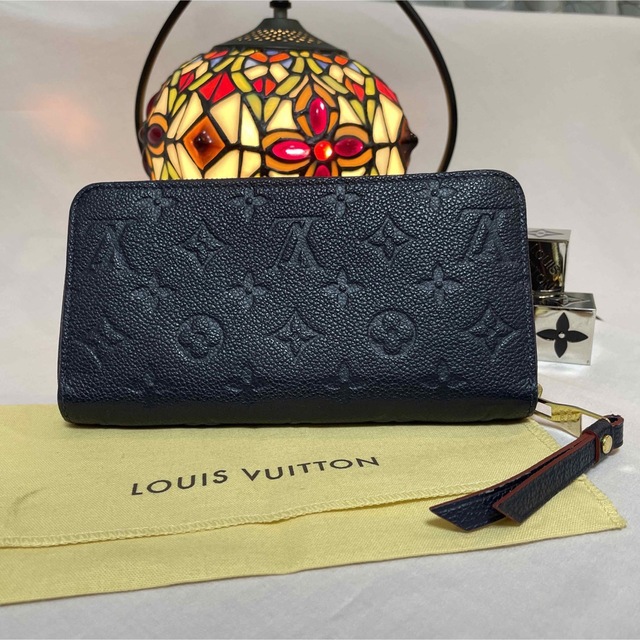 LOUIS VUITTON モノグラム　ジッピーウォレット