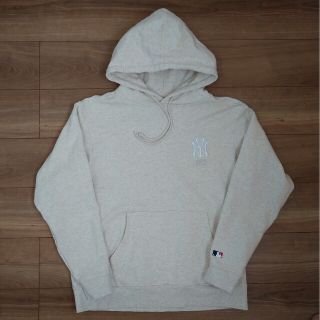 キス(KITH)のKITH × Yankees WilliamsⅢ Hoodie 【中古】(パーカー)