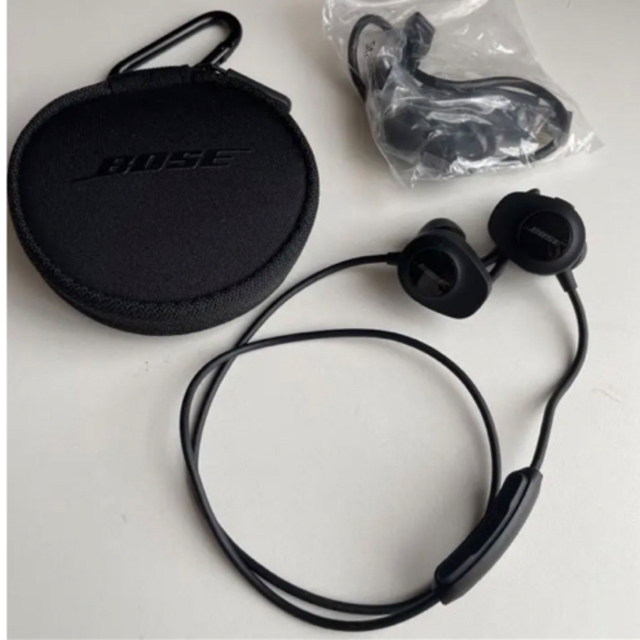 BOSE(ボーズ)のBose SoundSport wireless headphones スマホ/家電/カメラのオーディオ機器(ヘッドフォン/イヤフォン)の商品写真