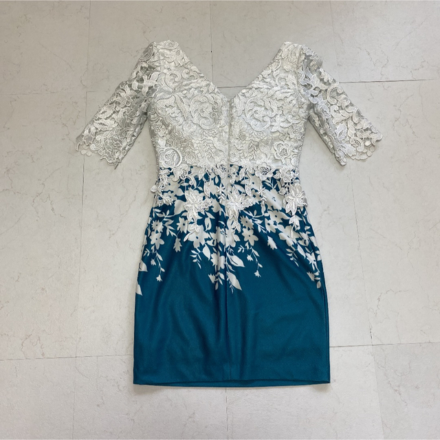 ROBE - 【匿名発送】ROBE de FLEURS Glossy*レースミニドレスの通販