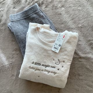 ユニクロ(UNIQLO)の【タグ付き　未使用品】ユニクロ　ディズニーコレクション　フリースセット(ルームウェア)