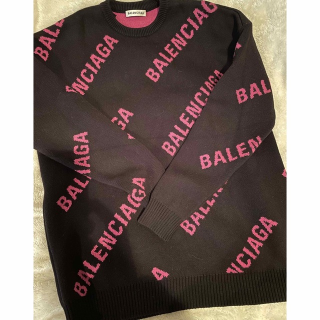 Balenciaga - BALENCIAGA ニット セーター 総柄 ロゴ ピンク ブラック 黒
