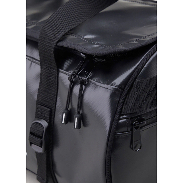 NEIGHBORHOOD(ネイバーフッド)のNEIGHBORHOOD  DUFFLE BAG-S . PV BLACK  メンズのバッグ(ドラムバッグ)の商品写真