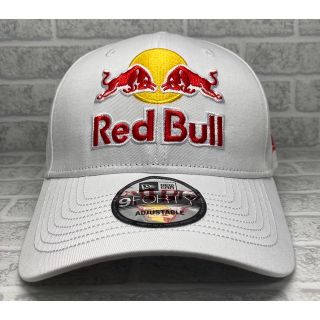 ニューエラー(NEW ERA)の【新品】刺繍多数 RedBull レッドブル  ホワイト　翌日発送(キャップ)