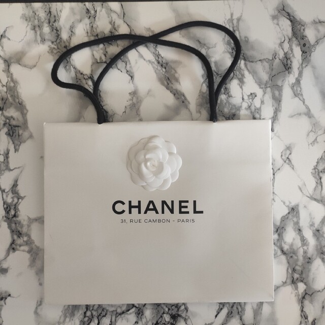 CHANEL - 汚れシワあり【CHANEL】本店アドレスショッパーの通販 by Le