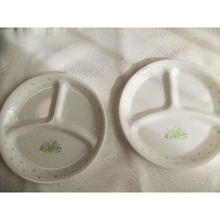 コレール(CORELLE)のコレールキッズランチプレートハーブ柄　新品2枚(食器)