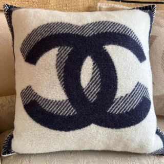 シャネル(CHANEL)のCHANEL クッション　正規品　ネイビー(その他)