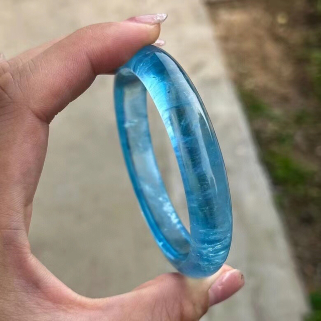 ⭐︎【天然】アクアマリン バングル 42.6g-