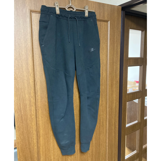 NIKE(ナイキ)の再値下　黒 M Nike  Tech Fleece Jogger Pants メンズのパンツ(その他)の商品写真