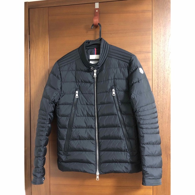 王道　モンクレール　amiot 黒　1 八の字　ライダース　moncler