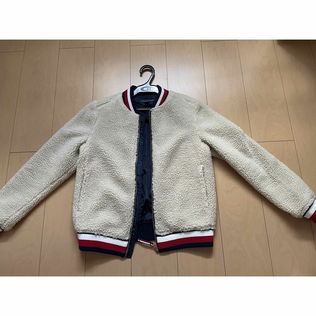 TOMMY HILFIGER(トミーヒルフィガー)のトリーヒルフィガー　ジャケット　アウター レディースのジャケット/アウター(ブルゾン)の商品写真