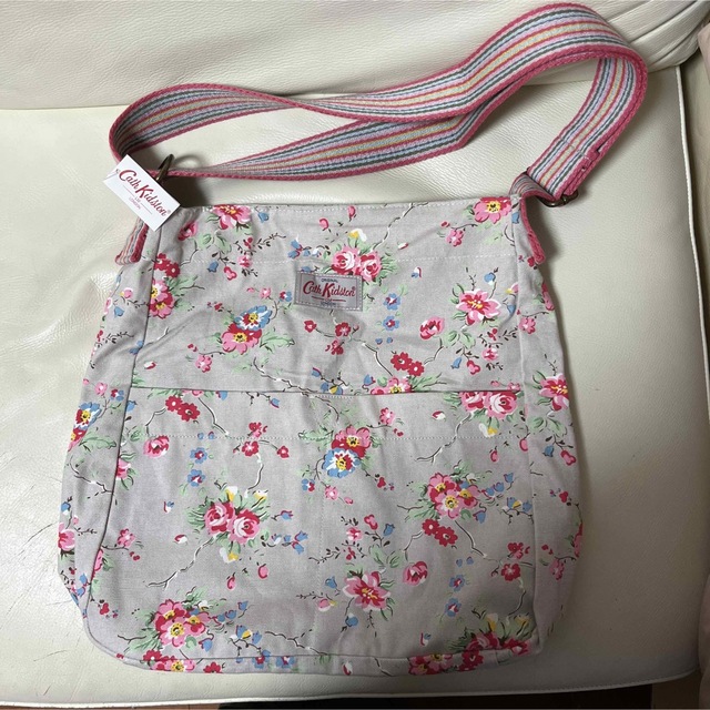 タグ付新品未使用品 Cath Kidston キャスキッドソン ショルダーバッグ