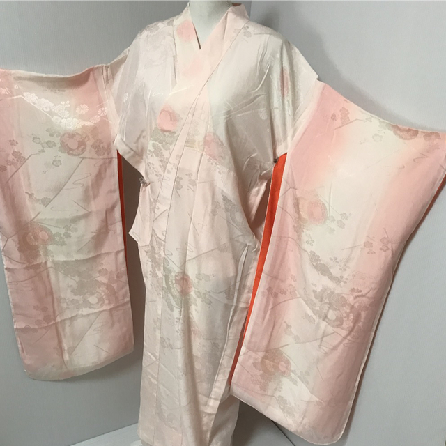 2095【ますいわ屋】正絹　振袖　刺繍半襟同梱 レディースの水着/浴衣(着物)の商品写真