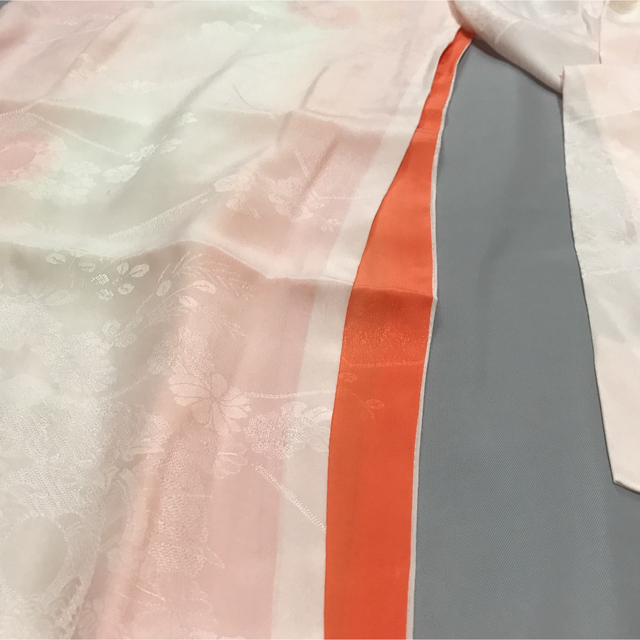 2095【ますいわ屋】正絹　振袖　刺繍半襟同梱 レディースの水着/浴衣(着物)の商品写真