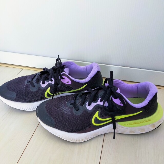 NIKE(ナイキ)のNIKE スニーカー 24cm ブラック CW3259-013 レディースの靴/シューズ(スニーカー)の商品写真