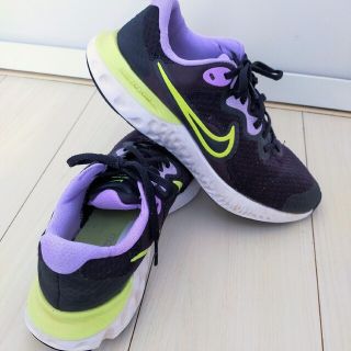 ナイキ(NIKE)のNIKE スニーカー 24cm ブラック CW3259-013(スニーカー)