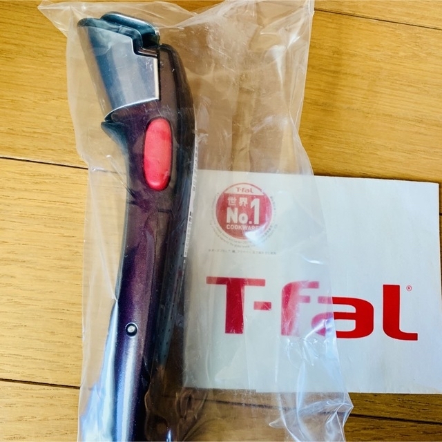 T-fal(ティファール)の【大特価　即送】新品　ティファール純正　取っ手　とつて 1本 フィグ・ブラウン インテリア/住まい/日用品のキッチン/食器(調理道具/製菓道具)の商品写真