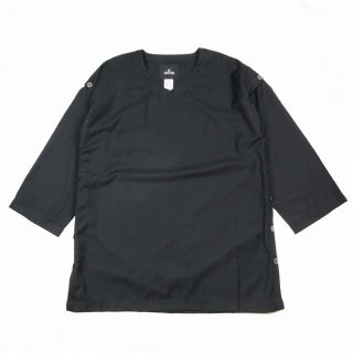 アザー(other)の美品 ノットコンベンショナル  ボタン Vネック プルオーバー F(Tシャツ/カットソー(七分/長袖))