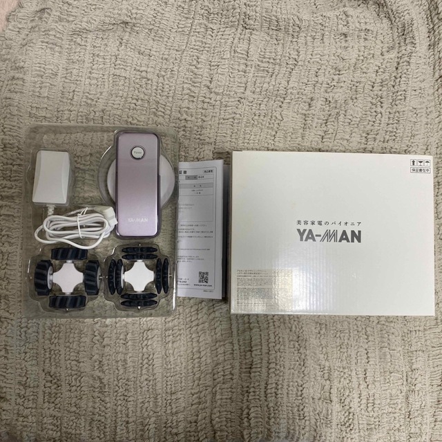 YA-MAN(ヤーマン)のYA−MAN IB-24J1 ヤーマン　アセチノメガシェイプ コスメ/美容のボディケア(ボディマッサージグッズ)の商品写真