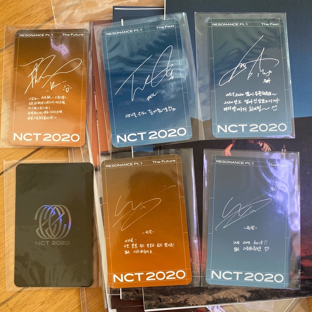 値下げ NCT2020 ポストカード ポスター トレカ複数枚とおまけ エンタメ/ホビーのCD(K-POP/アジア)の商品写真