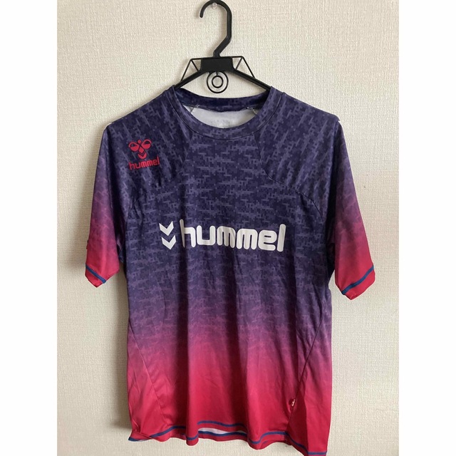 hummel(ヒュンメル)のhummel サッカー(スポーツ)ウェア パープル Oサイズ スポーツ/アウトドアのランニング(ウェア)の商品写真