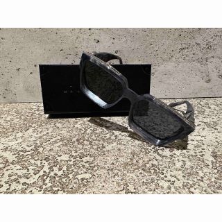 ヴィトン(LOUIS VUITTON) プラスチック サングラス・メガネ(メンズ)の