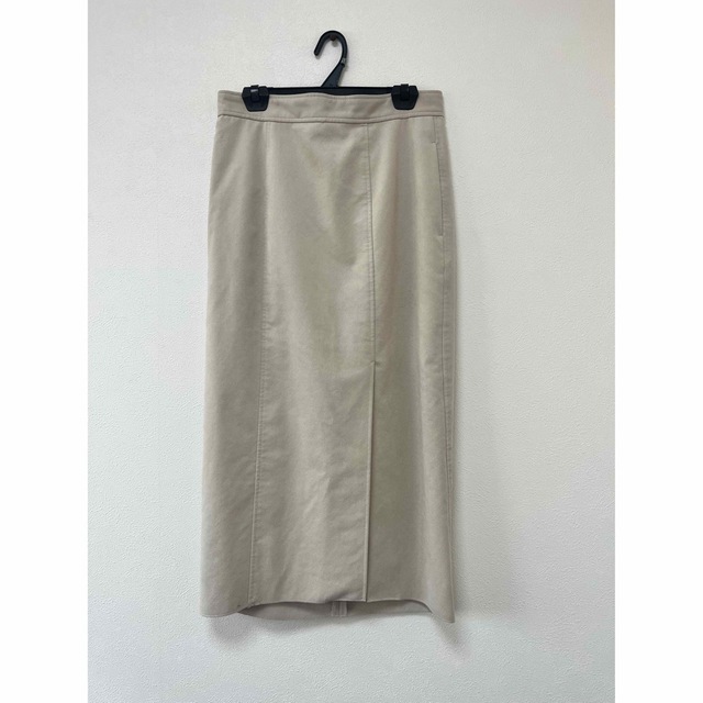 Spick & Span(スピックアンドスパン)のアシメヘムフェイクスエードスカート　38 レディースのスカート(ひざ丈スカート)の商品写真