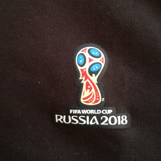 adidas(アディダス)のFIFAワールドカップ2018ロシア大会　公式ポロシャツ スポーツ/アウトドアのサッカー/フットサル(記念品/関連グッズ)の商品写真