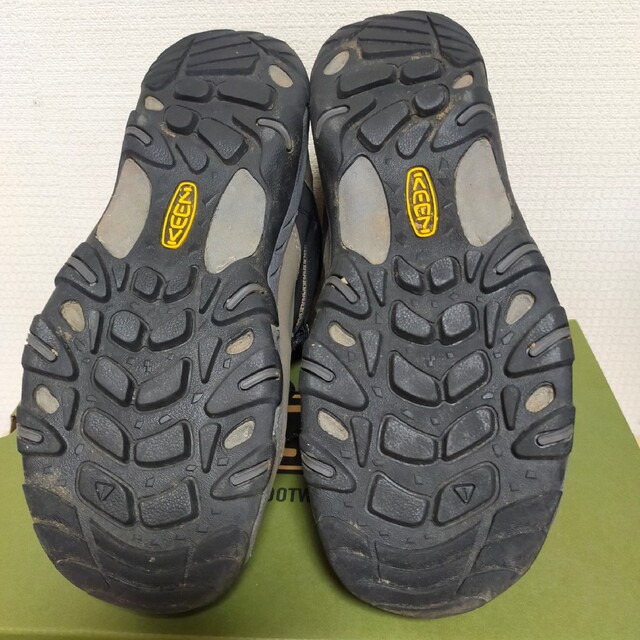 KEEN(キーン)のKEEN  トレッキングシューズ  28cm スポーツ/アウトドアのアウトドア(登山用品)の商品写真