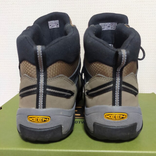 KEEN(キーン)のKEEN  トレッキングシューズ  28cm スポーツ/アウトドアのアウトドア(登山用品)の商品写真