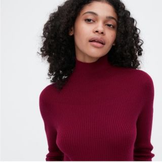 ユニクロ(UNIQLO)の新品！♥️UNIQLO♥️3Dエクストラファインメリノリブハイネックセーター。M(ニット/セーター)