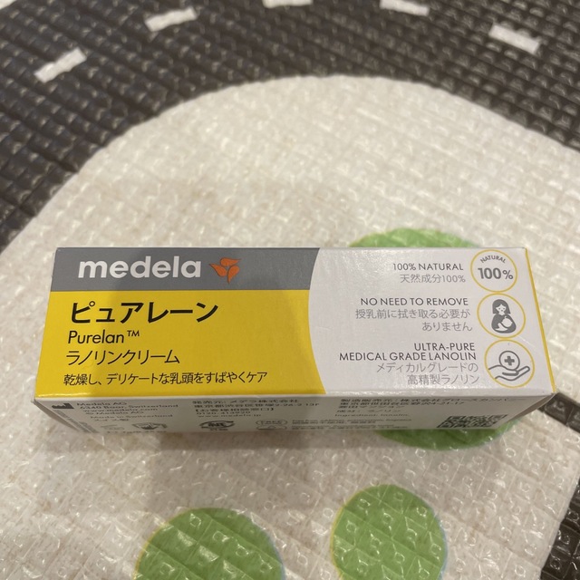 medela(メデラ)のメデラ　ピュアレーン　7g　乳頭ケア　無添加　ラノリン　授乳　保湿　クリーム キッズ/ベビー/マタニティのキッズ/ベビー/マタニティ その他(その他)の商品写真